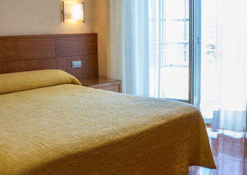 Hotel Mabu Ourense Eksteriør bilde